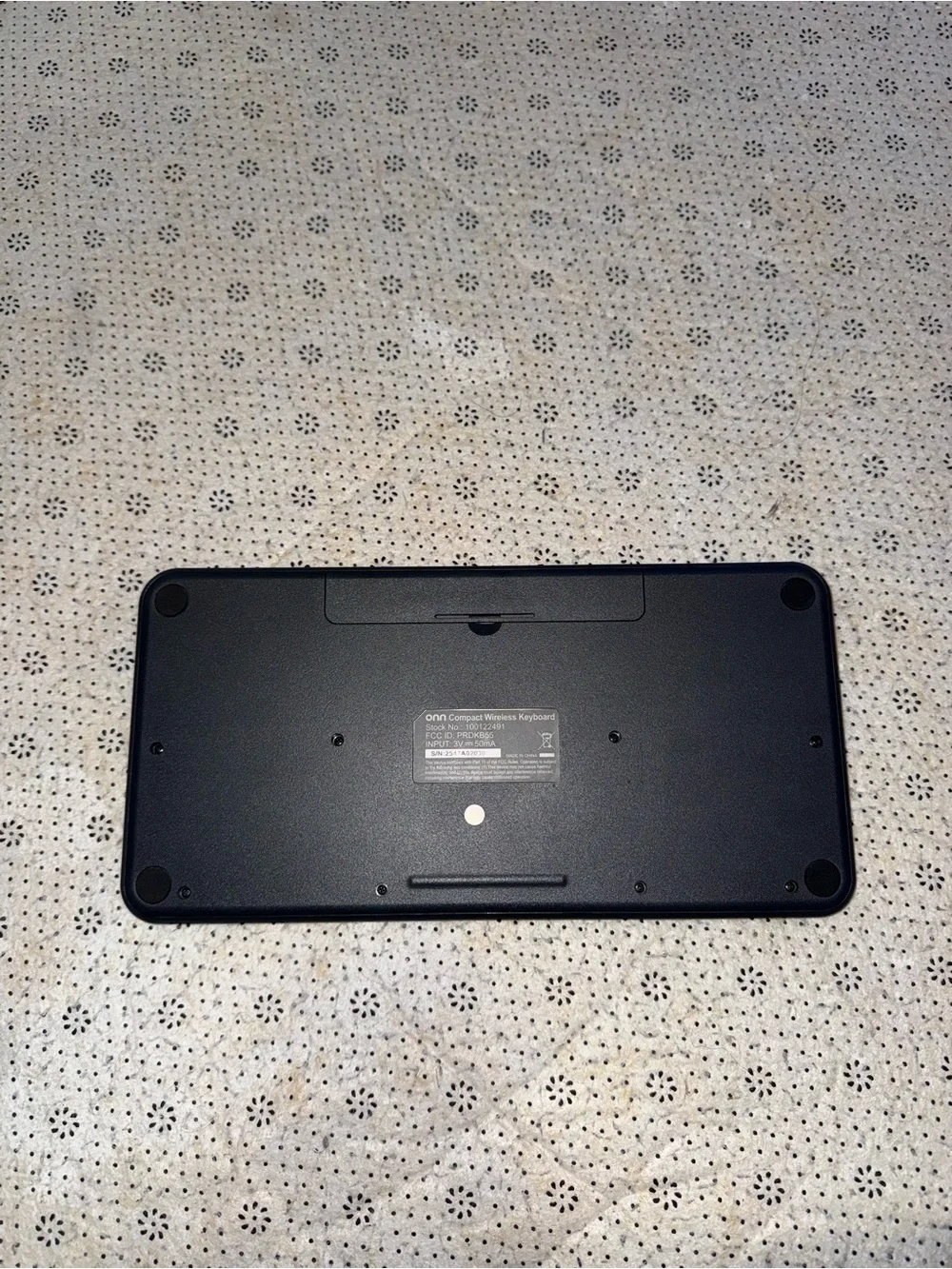 onn. Compact Wireless Keyboard Black
